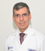 dr-alejandro-tello-01