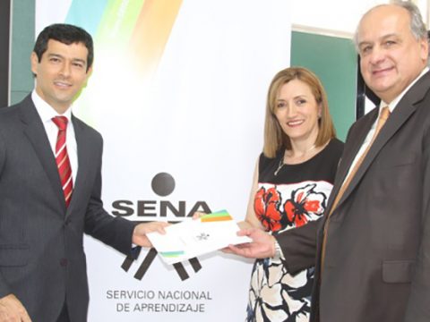 Se firma convenio de formación FOSCAL - SENA