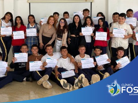 Más de 400 niños y adolescentes del AMB fueron capacitados por profesionales y facilitadores de la Clínica Foscal, en alianza con la Unab y la UPB