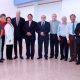 De izquierda a derecha los doctores: Bernardo Useche, Director Investigaciones UNAB; Miguel Urina, Director de Investigación Instituto BIOS de Barranquilla; Henry García, Director de Investigación, Instituto RIESCAR, Tolima; Luis García, Director de Investigaciones CARDIOMED, Pereira; Claudia Sossa, Directora Posgrado Medicina Interna UNAB; Richard Schultz, PhD en Farmacología, Universidad de Alberta, Edmonton, Canadá; Patricio López Jaramillo, Director Investigaciones FOSCAL; Vicente Lahera, Catedrático, Universidad Complutense, Madrid, España; Gregorio Sánchez, Director de Investigaciones, Universidad del Quindío, Armenia; Fredy Trujillo, investigador de la Universidad Libre de Barranquilla; Arístides Sotomayor, Director de la Clínica Cardiovascular Santa Lucia de Cartagena; William Reyes, Decano Facultad de Salud UDES, Juan José Rey, Decano Facultad de Salud UNAB y Juan Carlos Mantilla, Director Médico Clínica FOSCAL.